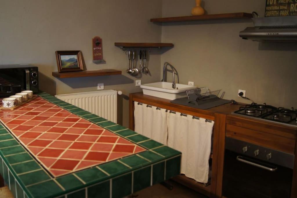 Les Pierres Blondes Apartment Montpeyroux  Luaran gambar